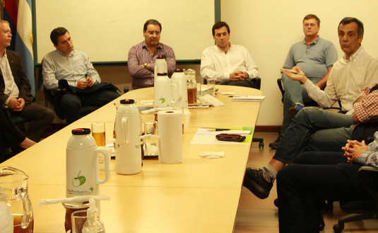 Imagen de Funcionarios nacionales y provinciales avanzaron en mecanismos para mejorar el sector yerbatero