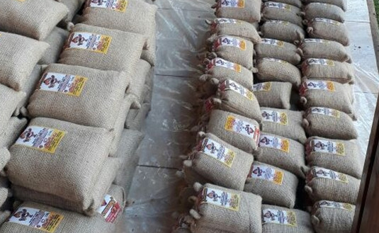 Imagen de Decomiso de yerba elaborada sin estampilla y con irregularidades 