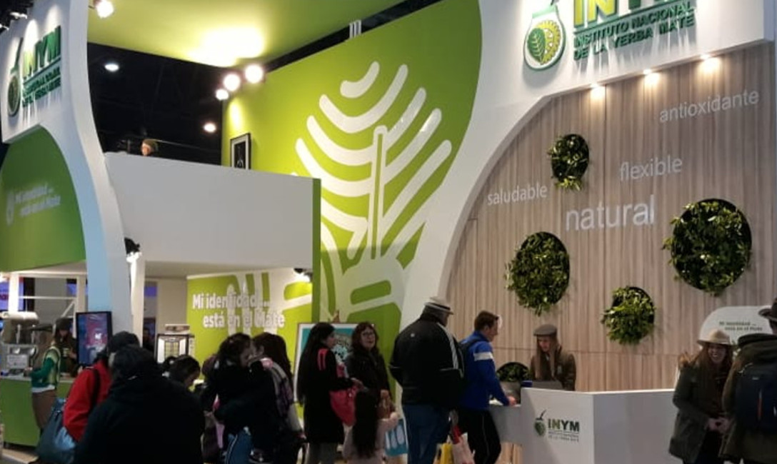 Imagen de Mates, amigos y nuestro stand premiado Imagen de Mates, amigos y nuestro stand premiado