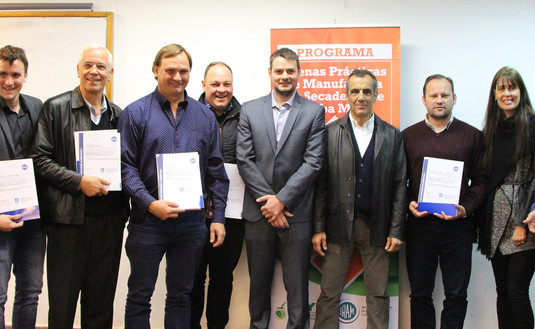 Imagen de Seis secaderos recibieron certificados en BPM