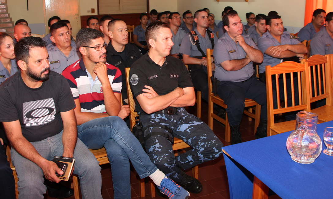 Imagen de Charlas a la Policía de Misiones para optimizar controles en el transporte de hoja verde Imagen de Charlas a la Policía de Misiones para optimizar controles en el transporte de hoja verde