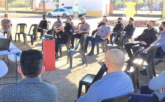 Imagen de Junto a la Policía de Misiones para prevenir y controlar el robo de yerba