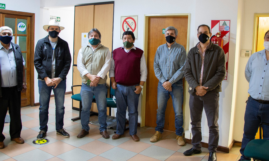 Imagen de Reunión de trabajo con dirigentes de la UATRE Misiones Imagen de Reunión de trabajo con dirigentes de la UATRE Misiones