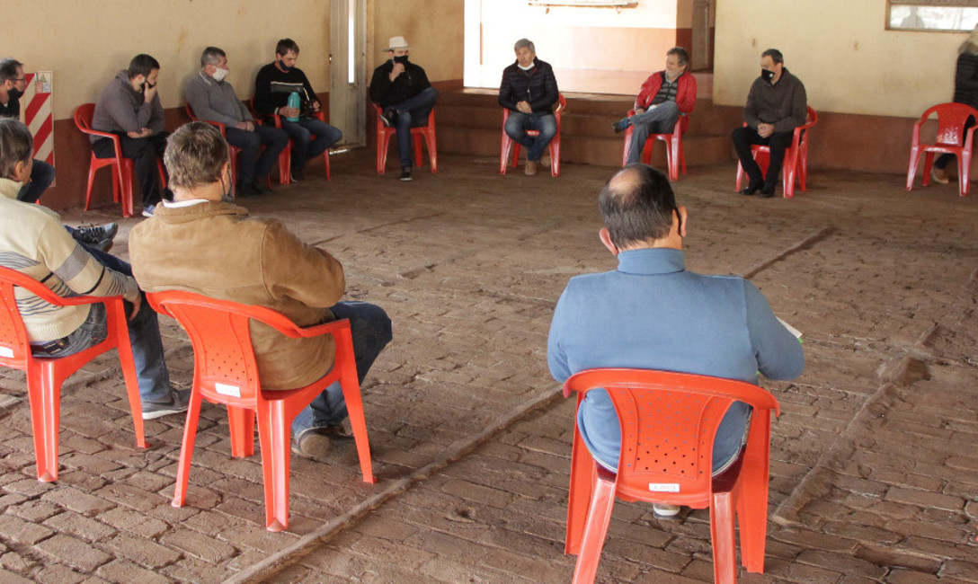 Imagen de Nos reunimos con productores de la Cooperativa Picada Libertad