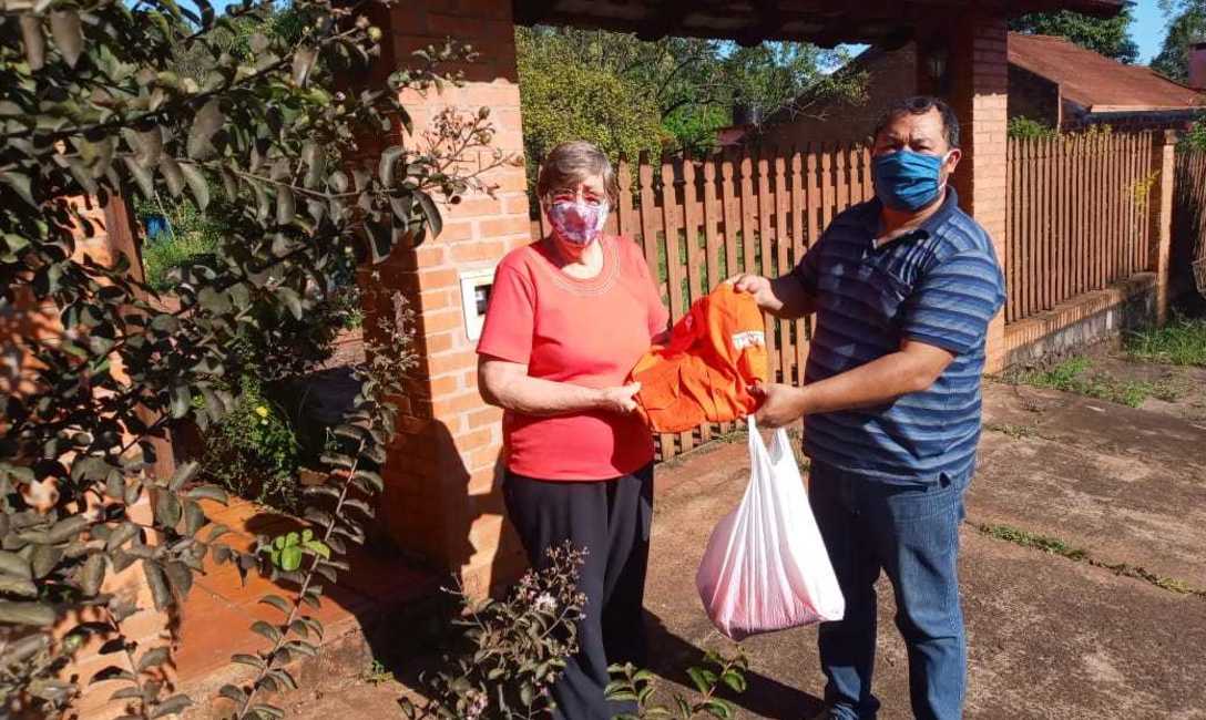 Imagen de M&aacute;s indumentaria para cosecheros