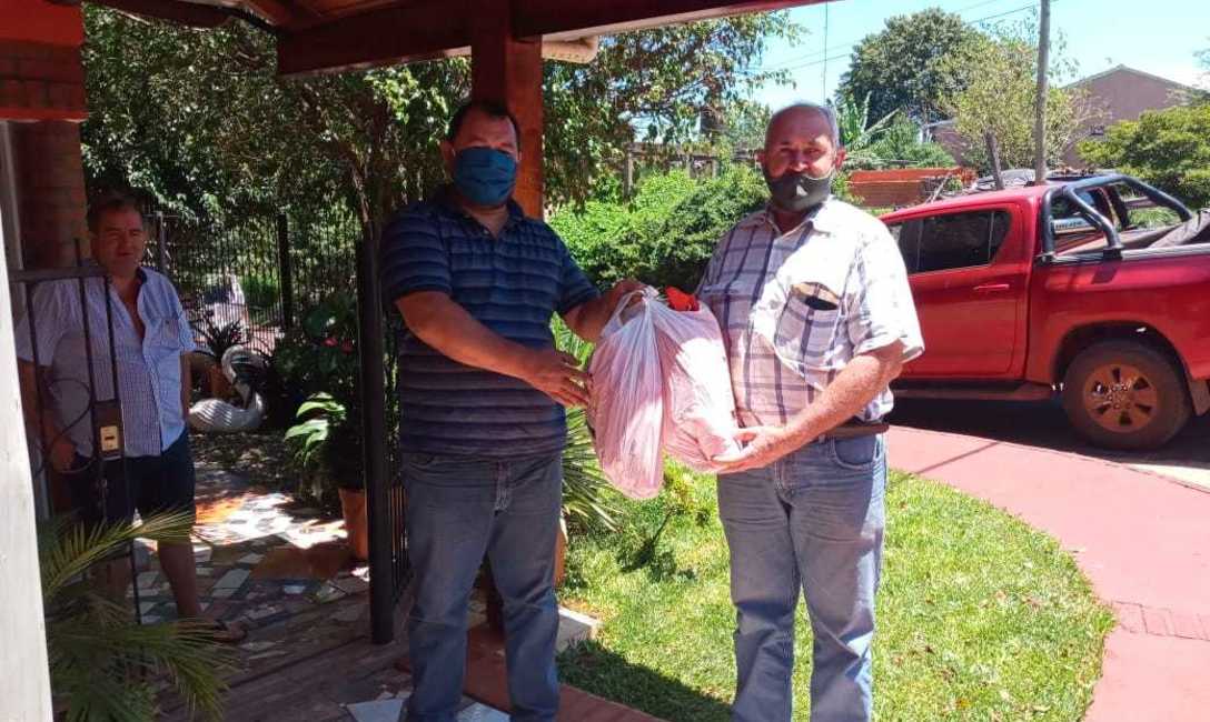 Imagen de M&aacute;s indumentaria para cosecheros