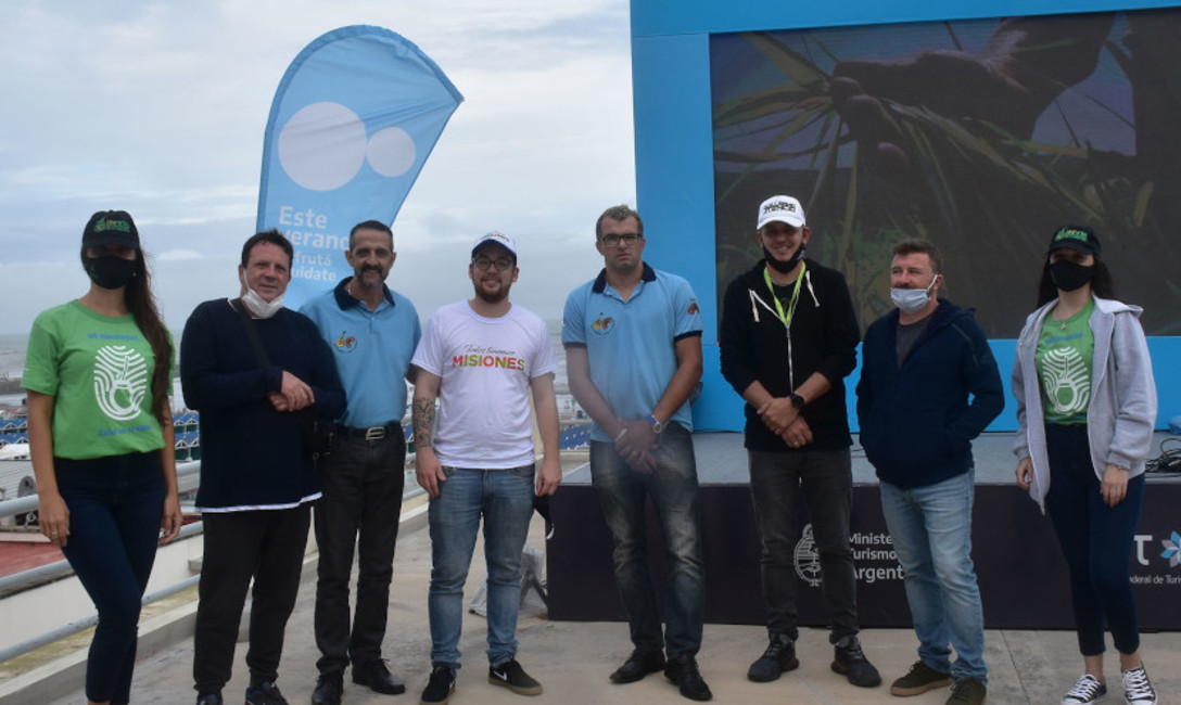 Imagen de Promoción de yerba mate en Mar del Plata Imagen de Promoción de yerba mate en Mar del Plata
