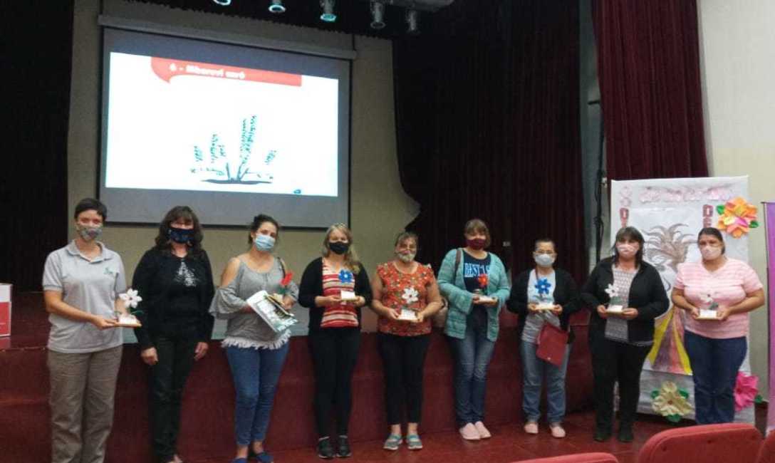 Imagen de Día de la Mujer con charla sobre yerba mate Imagen de Día de la Mujer con charla sobre yerba mate