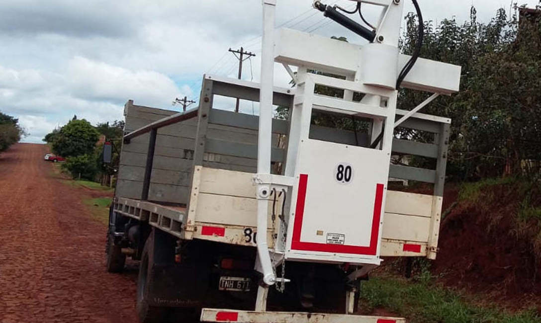 Guinches para carga de ra&iacute;dos.