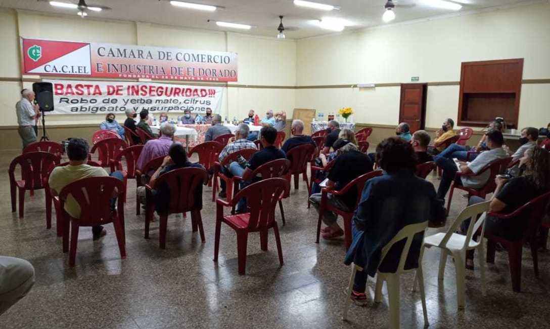 Imagen de El INYM en reuni&oacute;n de productores para evitar hurto de yerba mate