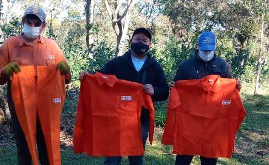 Imagen de Indumentaria para tareferos de la zona Centro