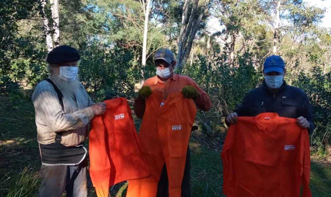 Imagen de Indumentaria para tareferos de la zona Centro