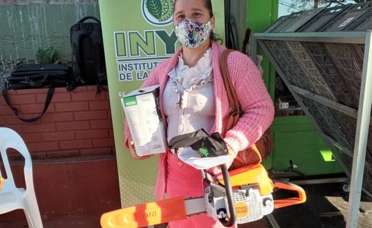 Imagen de Registro de yerbales y entrega de herramientas en distintas localidades