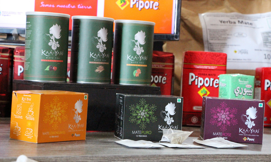 Imagen de Con el apoyo de Nación, se oficializó el primer envío de yerba mate a la India Imagen de Con el apoyo de Nación, se oficializó el primer envío de yerba mate a la India