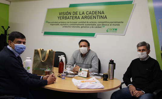 Imagen de Reunión entre el INYM y la Defensoría de los Derechos de Niños para coordinar acciones