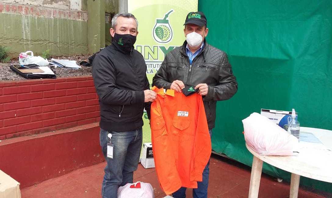 Imagen de Nueva entrega de herramientas e indumentaria en Dos de Mayo