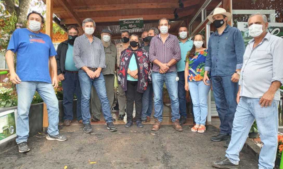 Imagen de El INYM participó del Primer Encuentro de Turismo Industrial de Misiones Imagen de El INYM participó del Primer Encuentro de Turismo Industrial de Misiones