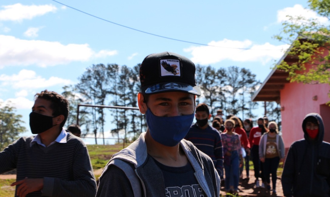 Imagen de Apoyo del INYM a la EFA de Colonia Uni&oacute;n, que crece con trabajo cooperativo