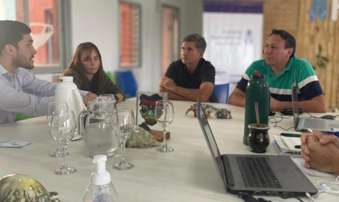 Imagen de Reunión interinstitucional para avanzar en innovación en yerba mate Imagen de Reunión interinstitucional para avanzar en innovación en yerba mate