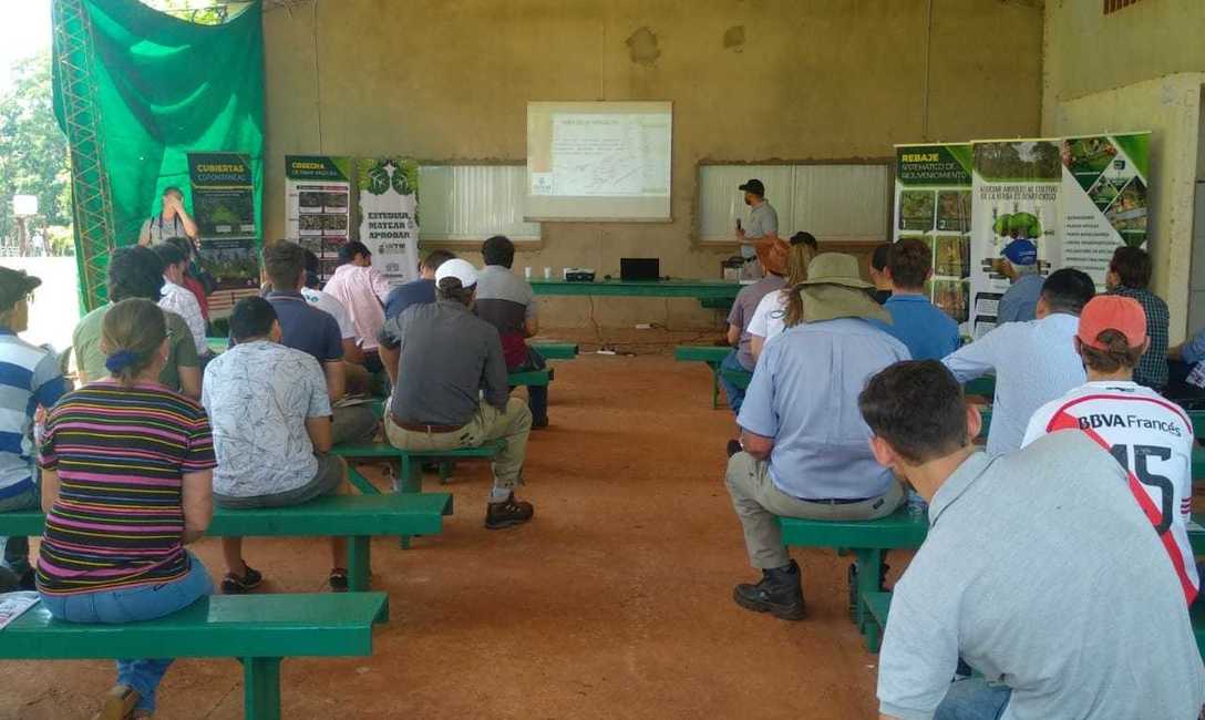 Imagen de Homenaje y reivindicación al Tractorazo y a quienes trabajan la tierra Imagen de Homenaje y reivindicación al Tractorazo y a quienes trabajan la tierra