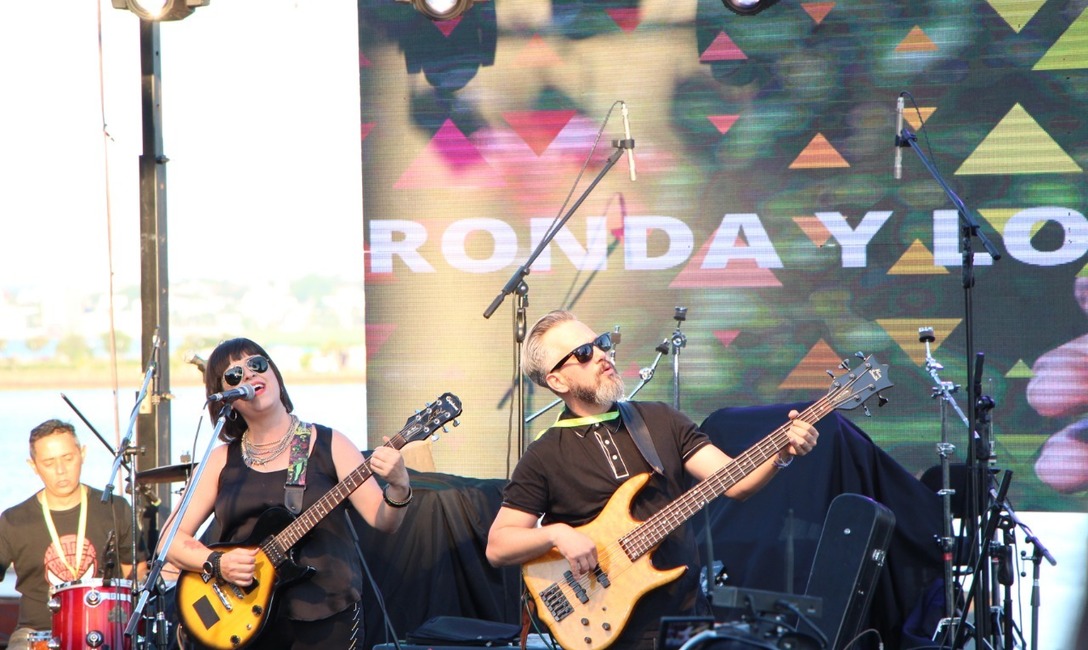 Imagen de Con miles de jóvenes y el apoyo de yerbateras, se vivió un exitoso Mate Rock 2021 Imagen de Con miles de jóvenes y el apoyo de yerbateras, se vivió un exitoso Mate Rock 2021