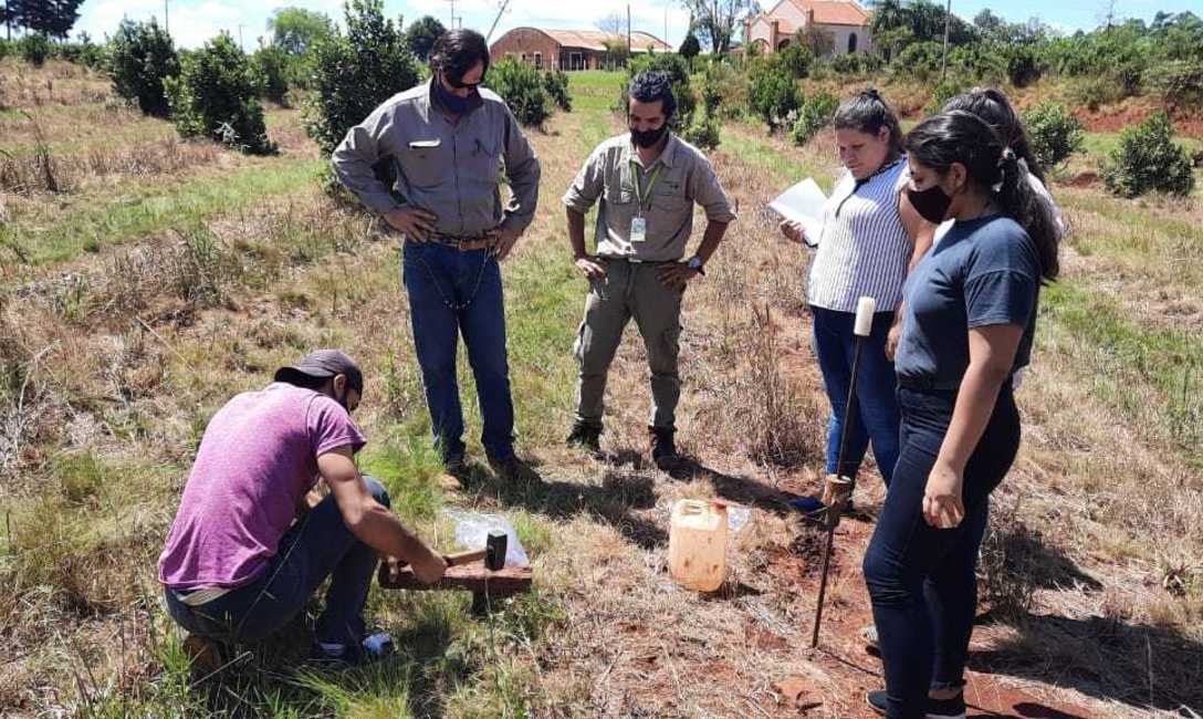 Imagen de J&oacute;venes becados por el INYM trasladan conocimientos a las chacras y quieren formarse en agronom&iacute;a