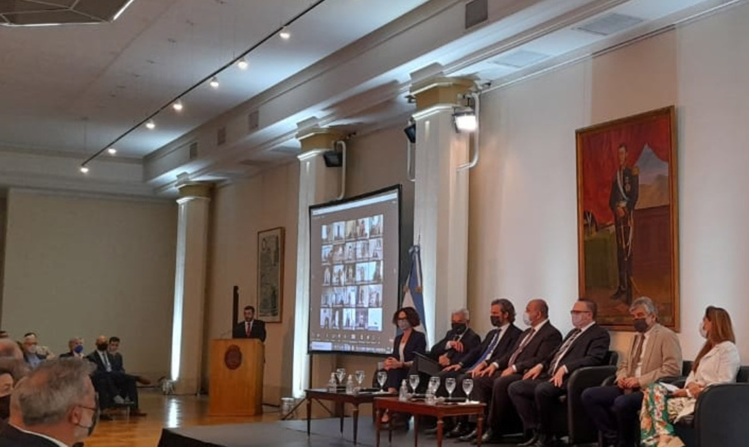 Imagen de El INYM participó del lanzamiento del plan nacional de Promoción de Exportaciones 2022 Imagen de El INYM participó del lanzamiento del plan nacional de Promoción de Exportaciones 2022