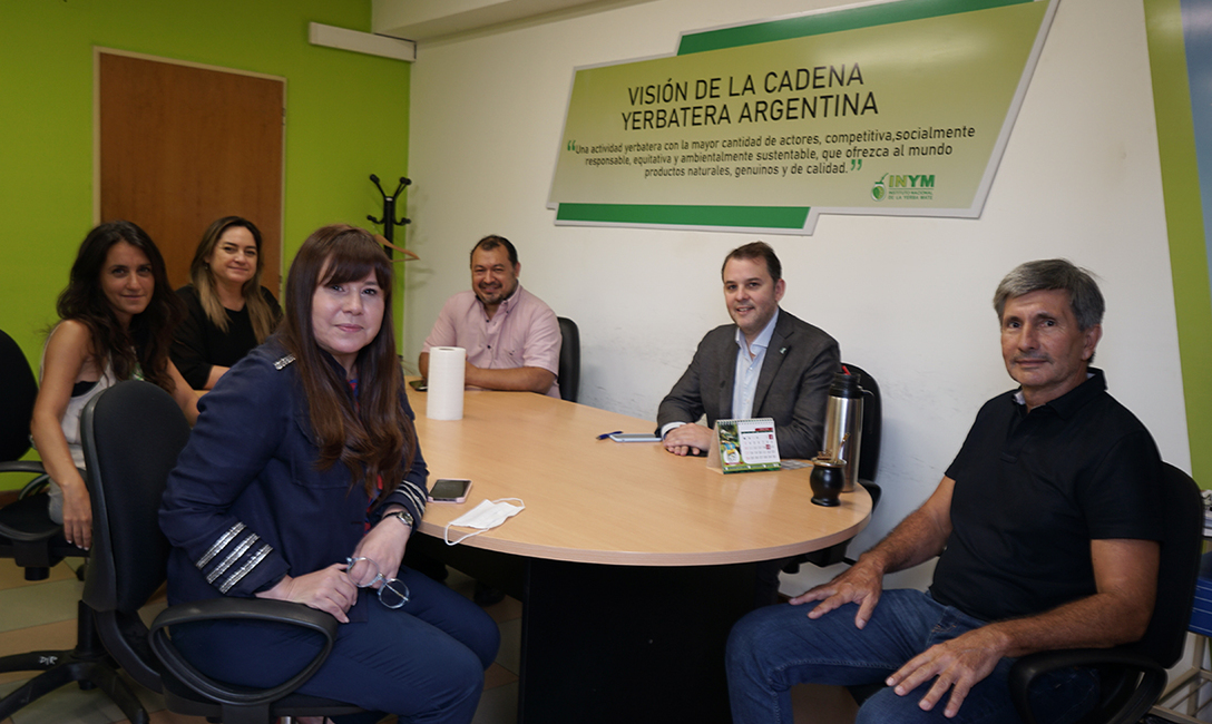 Imagen de Reunión para fortalecer acciones en el ámbito del trabajo rural Imagen de Reunión para fortalecer acciones en el ámbito del trabajo rural