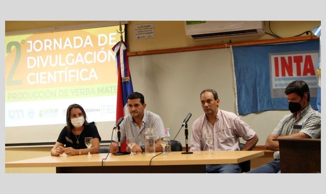 Luciana Imbrogno, del Min. del Agro; Fabi&aacute;n Romero, de la UNaM; Jonas Petterson del INYM  y Mario Kryvenki. del INTA, inauguraron la Jornada.