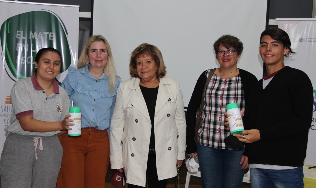 Imagen de El Mate en la Escuela, una herramienta pedagógica, transformadora, para los jóvenes Imagen de El Mate en la Escuela, una herramienta pedagógica, transformadora, para los jóvenes