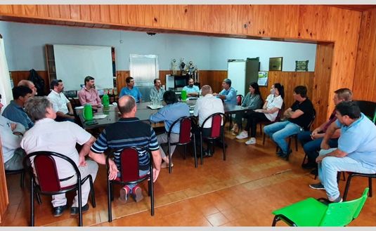 Imagen de Reunión con cooperativas en Jardín América