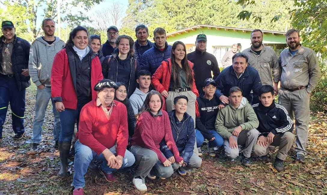 Imagen de M&aacute;s de 40 personas en jornada yerbatera en San Vicente