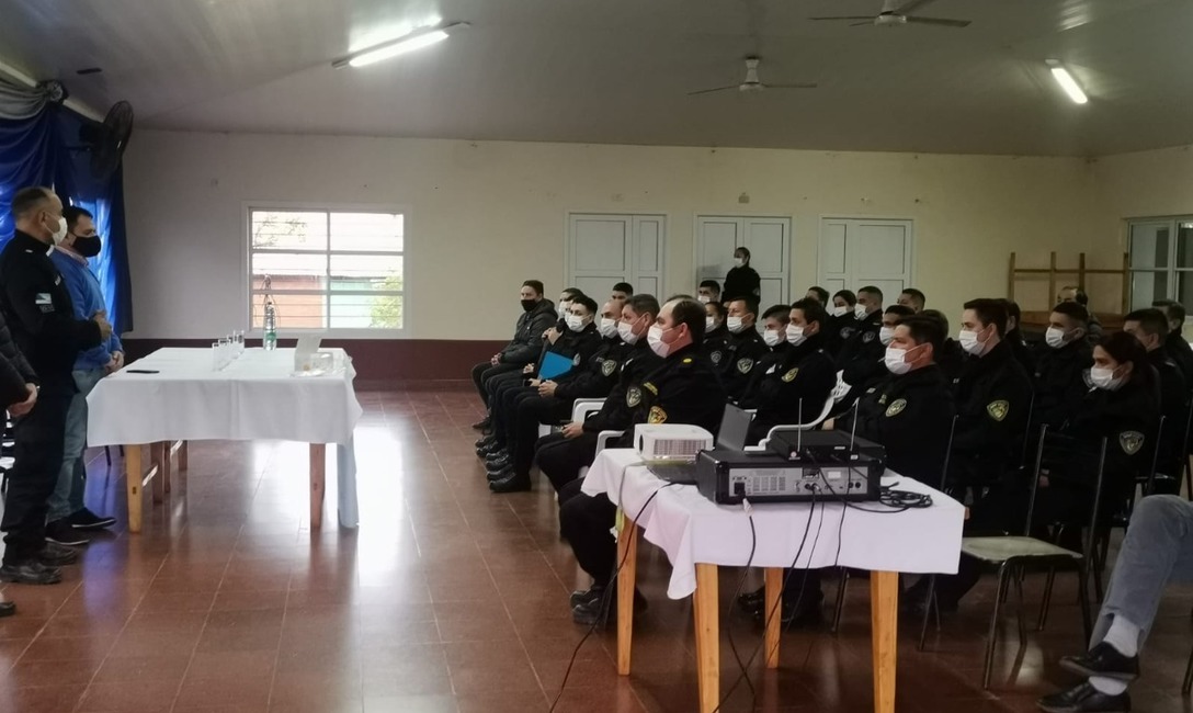 Imagen de Charlas para optimizar controles de traslado y recepci&oacute;n de yerba mate