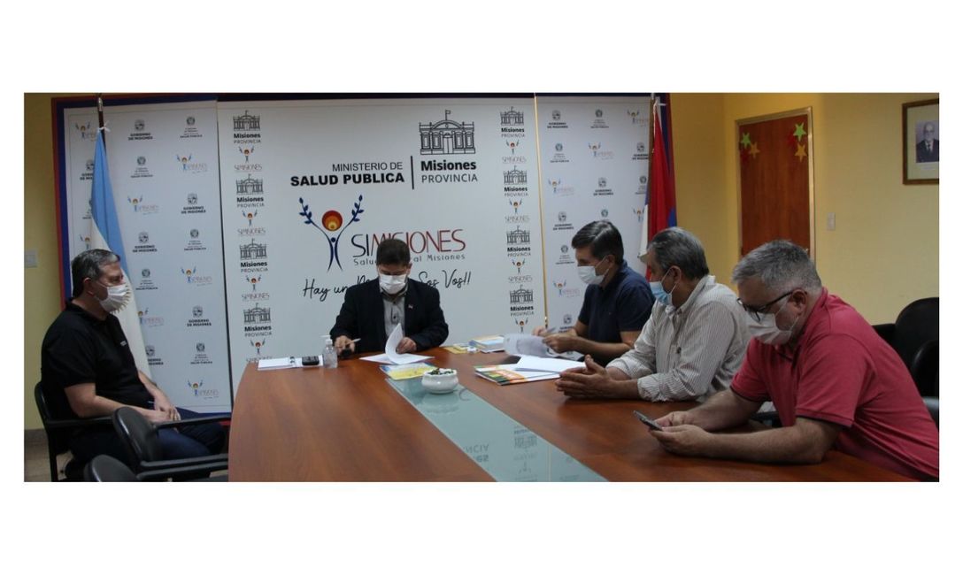 Imagen de Acuerdo interinstitucional para garantizar inocuidad y calidad en yerba Imagen de Acuerdo interinstitucional para garantizar inocuidad y calidad en yerba