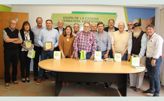 Imagen de Reivindicación del INYM y emoción en el acto homenaje por sus 20 años