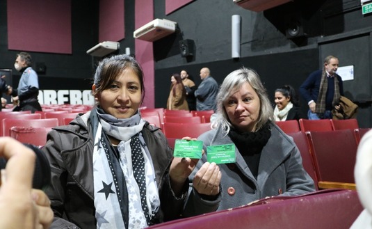 Imagen de Productores de Oberá recibieron sus carnets para la cobertura de salud