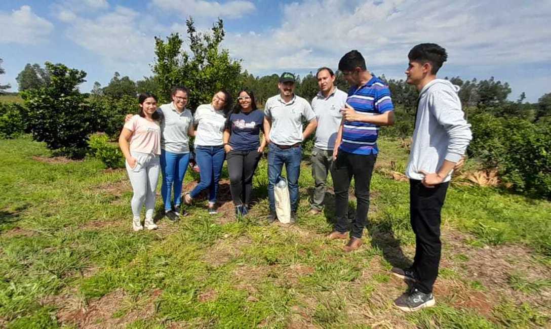 Imagen de C&oacute;mo fertilizar el yerbal y mitigar efectos del clima, en la jornada t&eacute;cnica en Azara