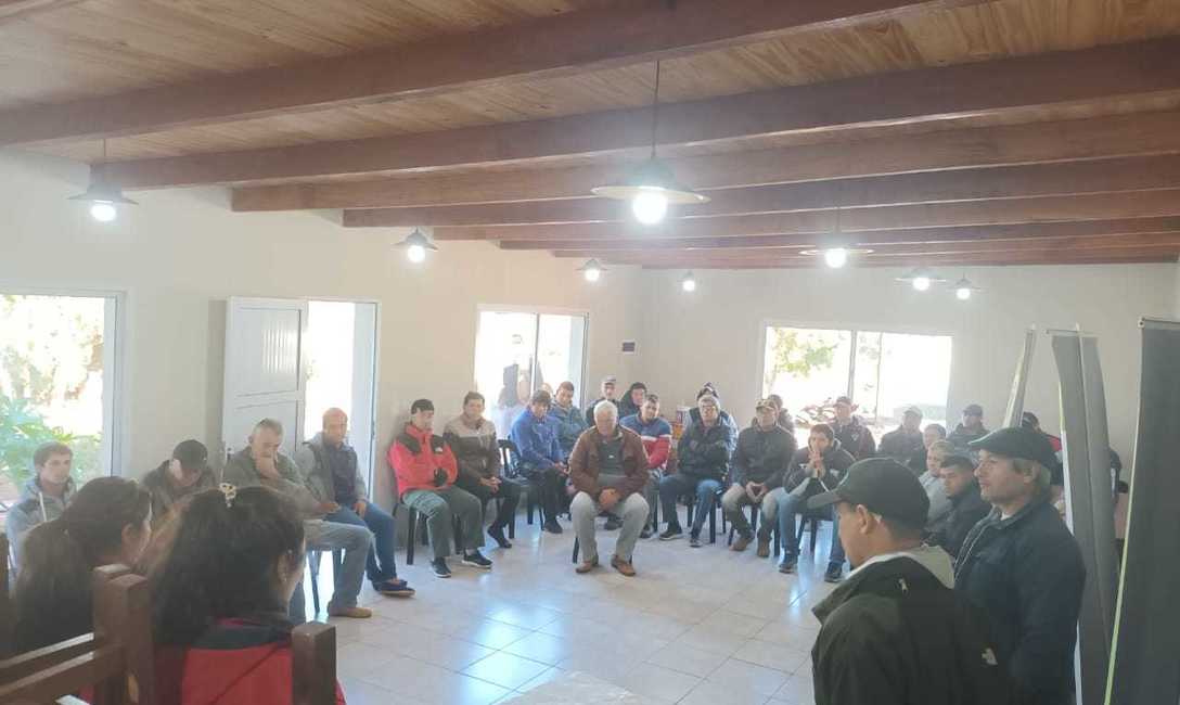 Imagen de Capacitaci&oacute;n a tareferos en Alem