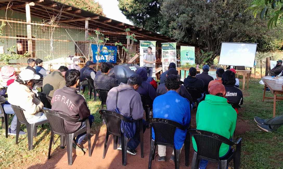 Imagen de Jornada de capacitaci&oacute;n con tareferos de San Carlos