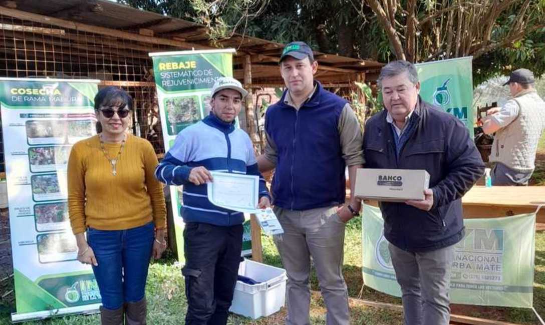 Imagen de Jornada de capacitaci&oacute;n con tareferos de San Carlos