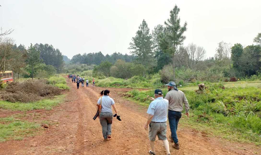 Imagen de Capacitaci&oacute;n con tareferos de Jard&iacute;n Am&eacute;rica