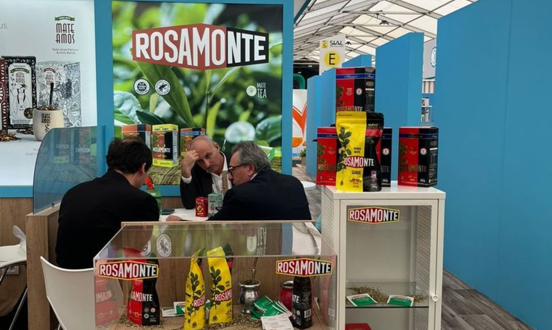Imagen de Última jornada con Yerba Mate Argentina en Sial París Imagen de Última jornada con Yerba Mate Argentina en Sial París