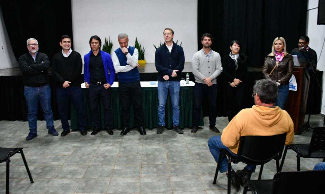 Imagen de Productores de Eldorado y Montecarlo recibieron sus carnets de Cobertura de Salud Imagen de Productores de Eldorado y Montecarlo recibieron sus carnets de Cobertura de Salud