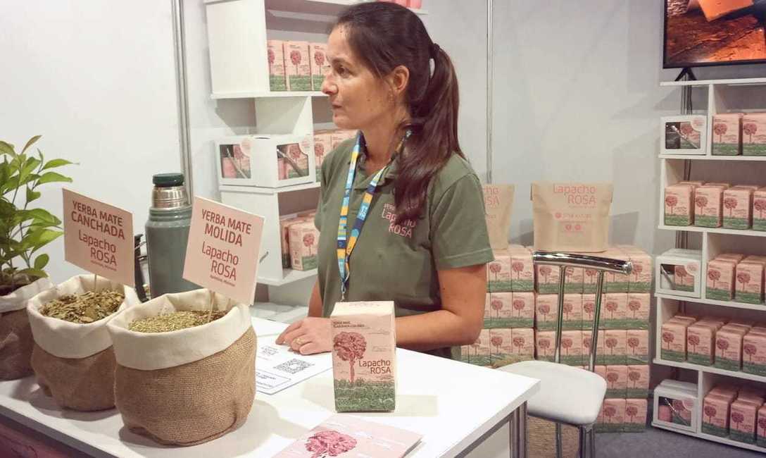 Imagen de Lapacho Rosa, de cumpleaños en MATEAR Imagen de Lapacho Rosa, de cumpleaños en MATEAR