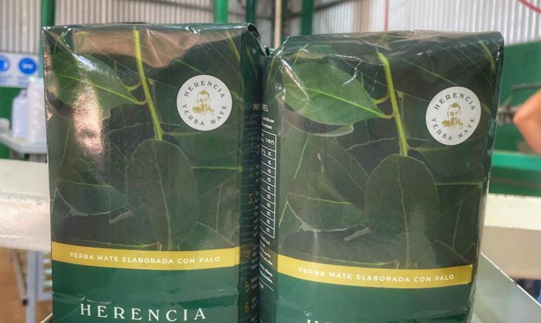 Imagen de Salió al mercado Yerba Mate Herencia, elaborada por una empresa familiar de San Pedro Imagen de Salió al mercado Yerba Mate Herencia, elaborada por una empresa familiar de San Pedro