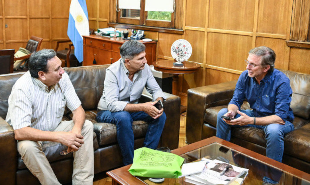 Imagen de Balance y proyección yerbatera, temas del INYM con el Secretario de Agricultura de la Nación Imagen de Balance y proyección yerbatera, temas del INYM con el Secretario de Agricultura de la Nación