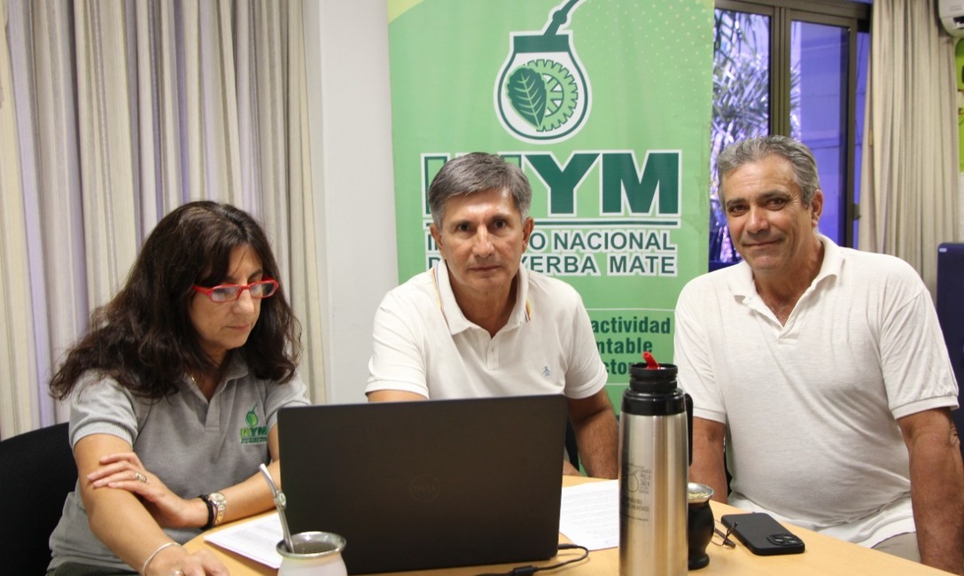 Nelson Dalcolmo, director por la Producci&oacute;n, tambien particip&oacute; de la apertura de la capacitaci&oacute;n.