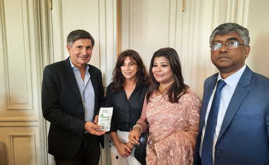 Imagen de El INYM, junto a Cancillería y empresas yerbateras, inició gestiones para incursionar el mercado de infusiones de Bangladesh