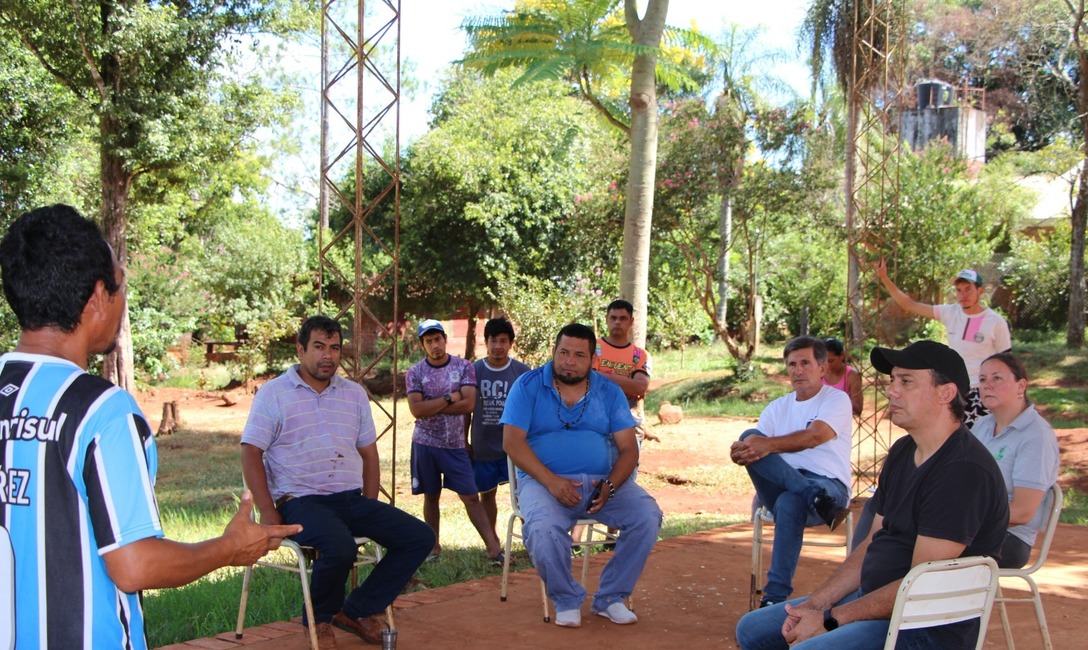 Imagen de Nueva reunión para respaldar la producción de yerba en Perutí Imagen de Nueva reunión para respaldar la producción de yerba en Perutí