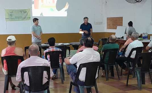 Imagen de Reunión con productores de San Carlos